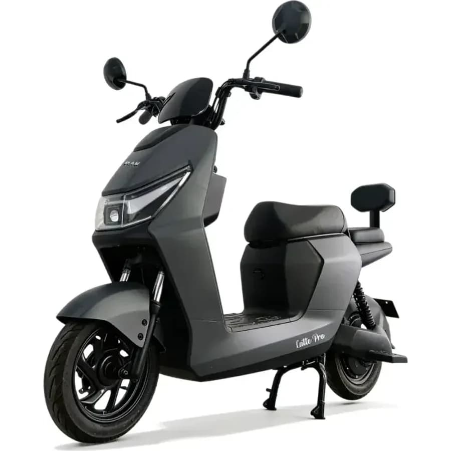 Scooter Elétrica “Latte Pro” – Design Moderno, Performance e Mobilidade Urbana